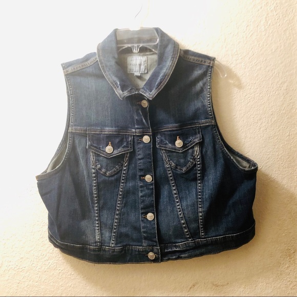 torrid Jackets & Blazers - 💋 Torrid totally rad 80s crop denim vest size 1